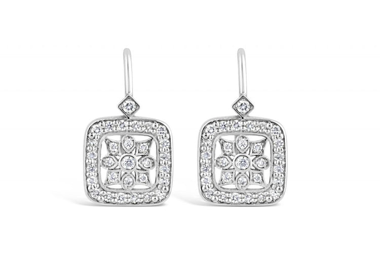 18kt White Gold Diamond Earrings