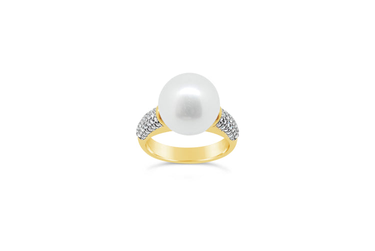 18kt Two Tone Gold South Sea Pearl & Diamond Ring image 0